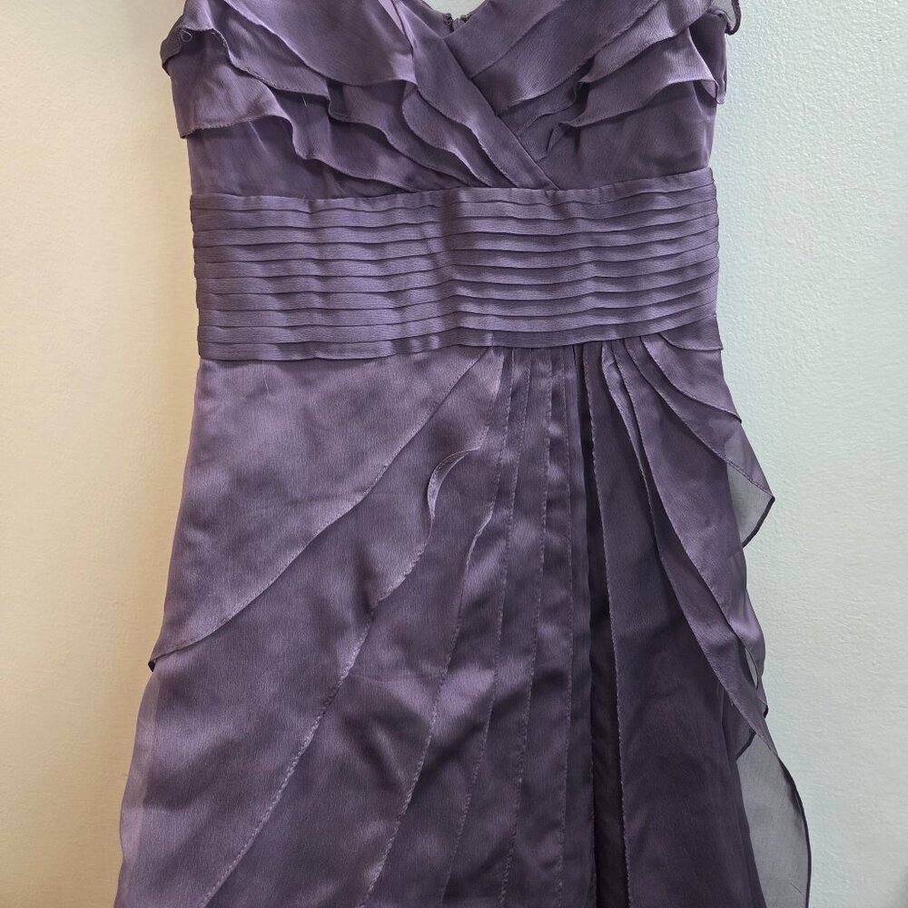 Dress - Picture 4 of 5